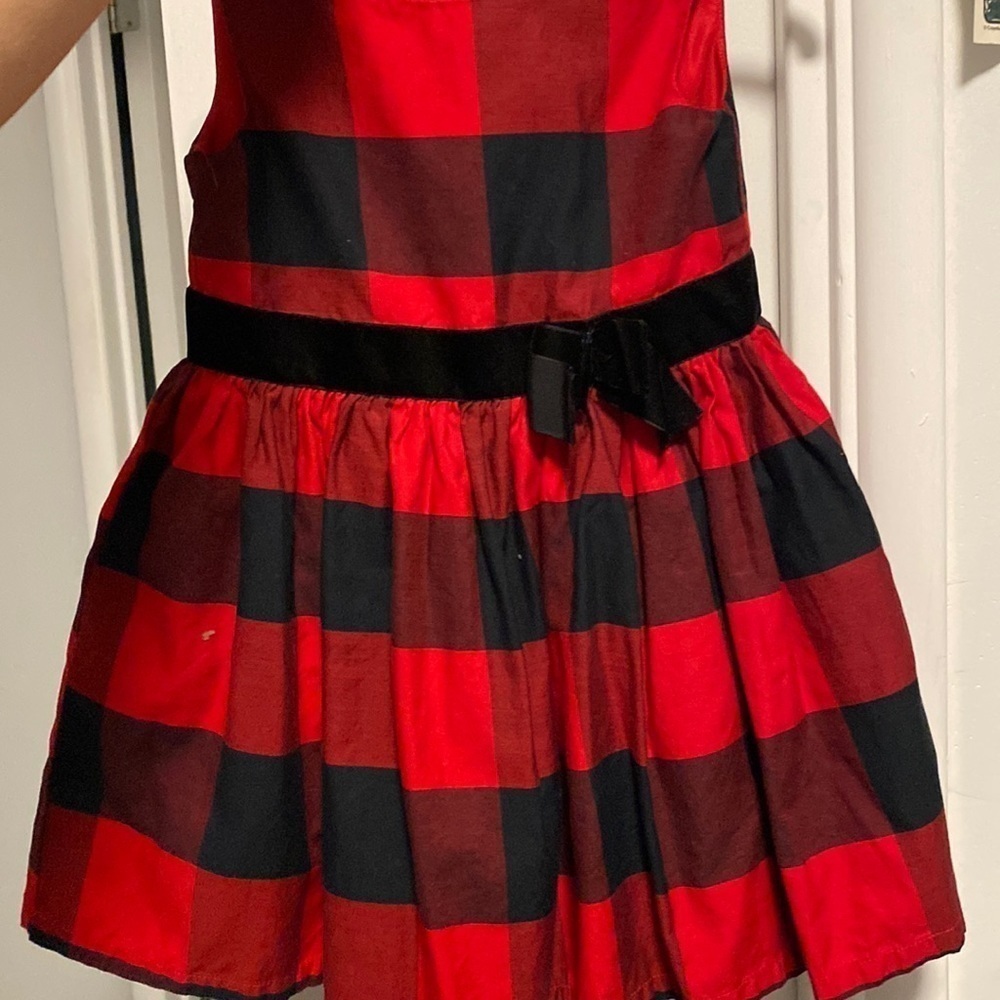 𝅺CARTER’S red and black dress. Size 24 months